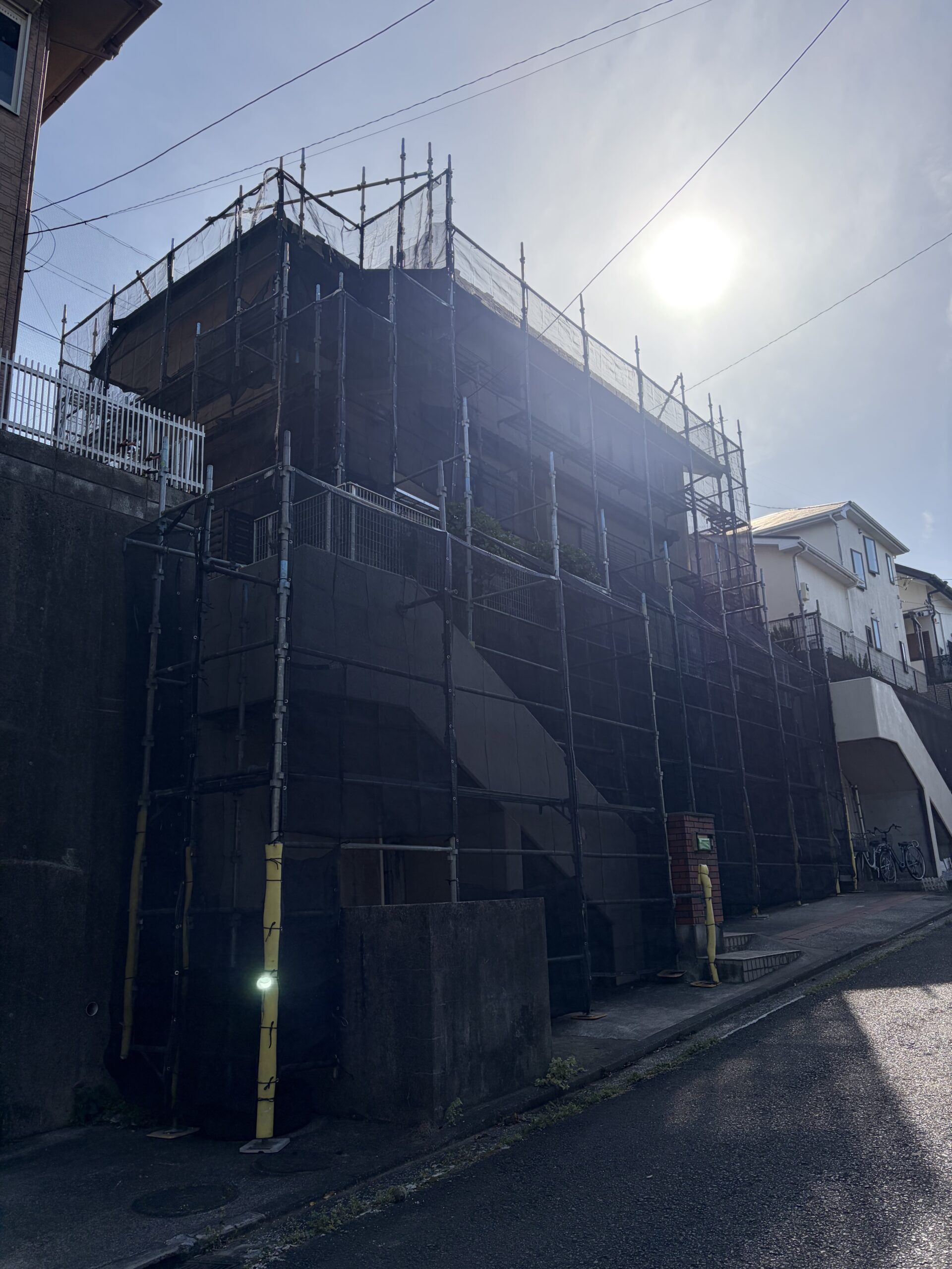 足場組立　横浜市磯子区　