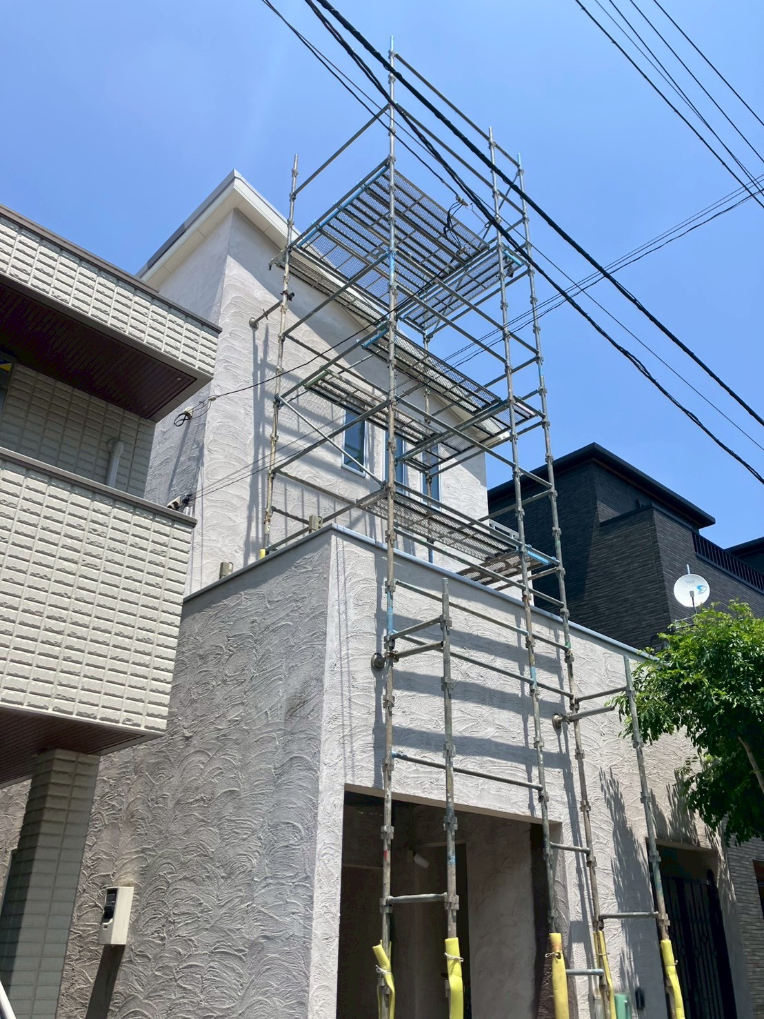 東京都｜ソーラーパネル設置用 足場組立工事
