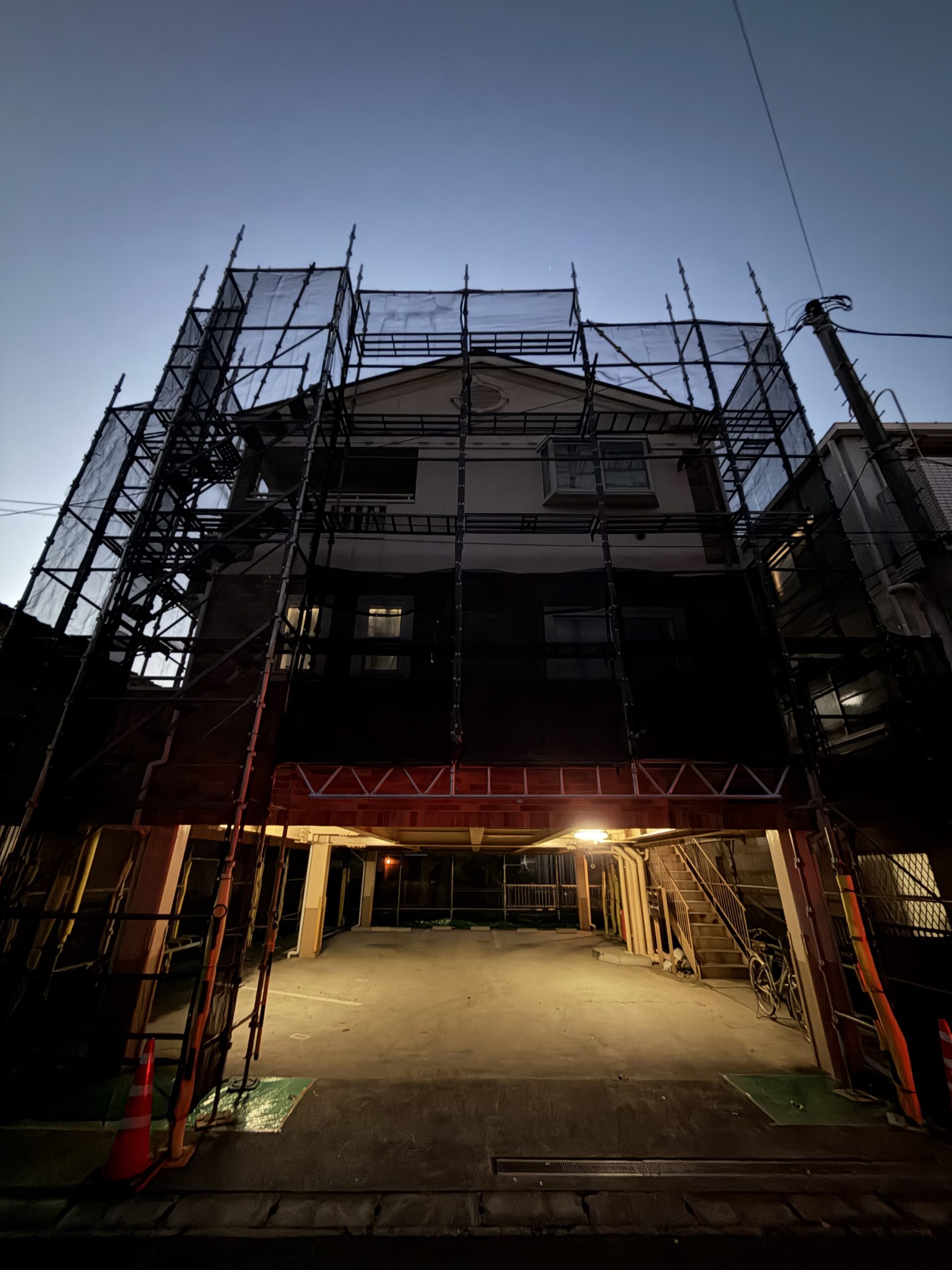足場組立　横浜市栄区